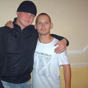 ищу работу, мне 18 лет
