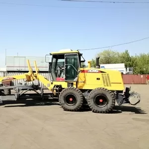 Автогрейдер XCMG GR180,  GR 215 в наличии