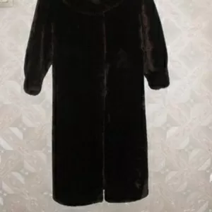 Продам 2 цигейковые шубы                                              