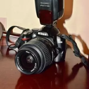 Срочно продам Nikon D3000!!!