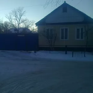 дом 98 кв. м. все комунникации