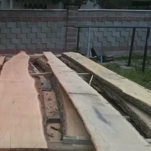 Продам Дубовые доски не обрезные