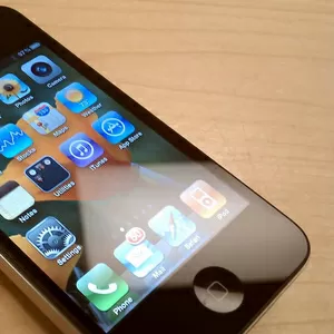 Продам iphone 4s 16 Gb Black