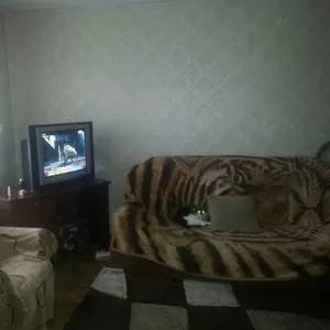 Продаю 3-х комн.ое квартиру в 6ом микр, 9/6
