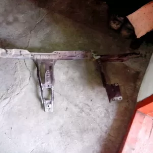Продам запчасти на Ауди 80 В4                                         