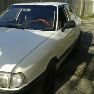 Продам Audi 80 недорого