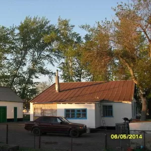 Целиноградский р-он,  п. Жалгизкудук,  60 км от Астаны