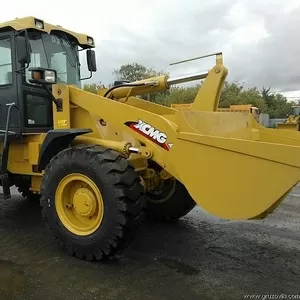 Фронтальный погрузчик LW300FN