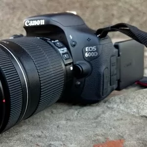 Canon EOS 600D Kit,  в идеальном состоянии