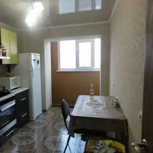 Продам 1 ком.квартиру по адресу 11-6,  дом на ножках,  большая сторона