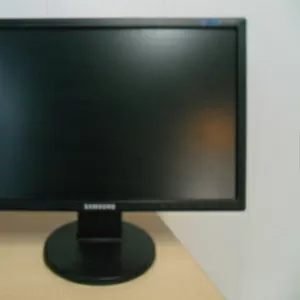 ЖК монитор Samsung943NW 19
