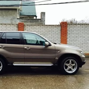 Продам  автомобиль BMW X5