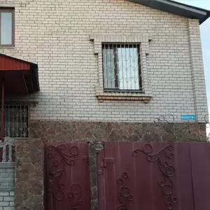 продам коттедж