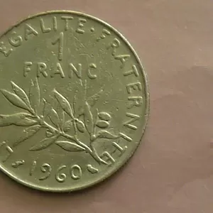 имеются в коллекции монеты России ,  СССР и Французской республики  в х