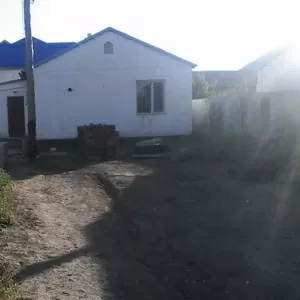 Продам дом с участком в 10 соток