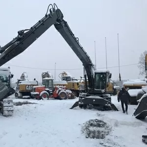 Колёсный экскаватор Volvo EW180C Long Reach