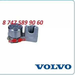 Топливный насос Volvo bl61,  bl71 20917999