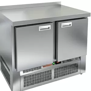 Морозильный стол HICOLD SNE 11/BT (на заказ) предназначен для раскатки